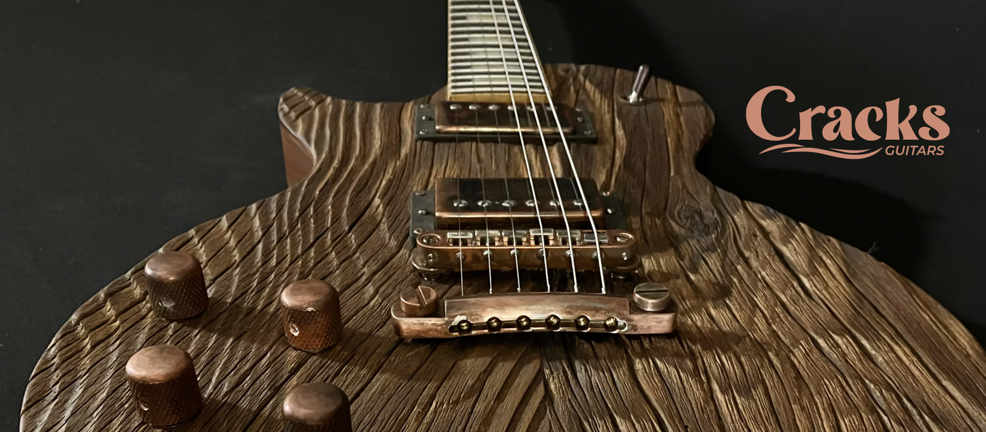 Visuel de guitare avec logo Cracks Guitars