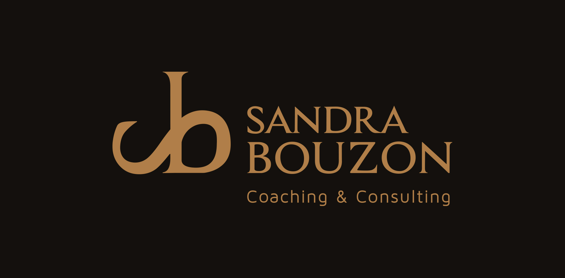 Logo Sandra Bouzon doré sur fond noir